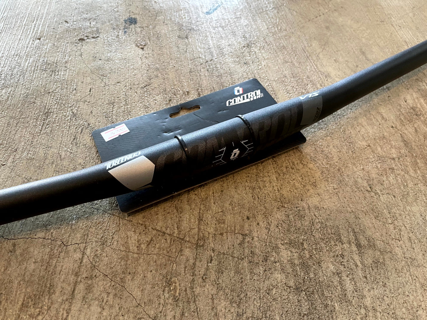 Controltech SLA Flat Handlebar 31.8x780mm Aluminum