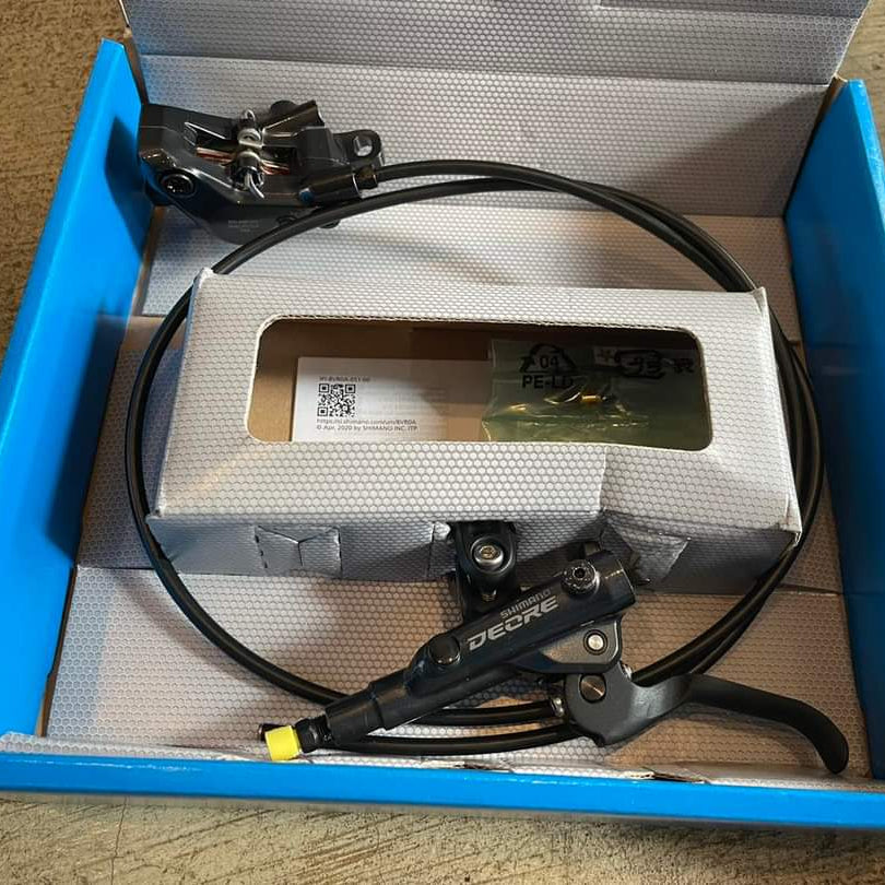 Shimano Brakeset M6120 Quad Piston Front and Rear