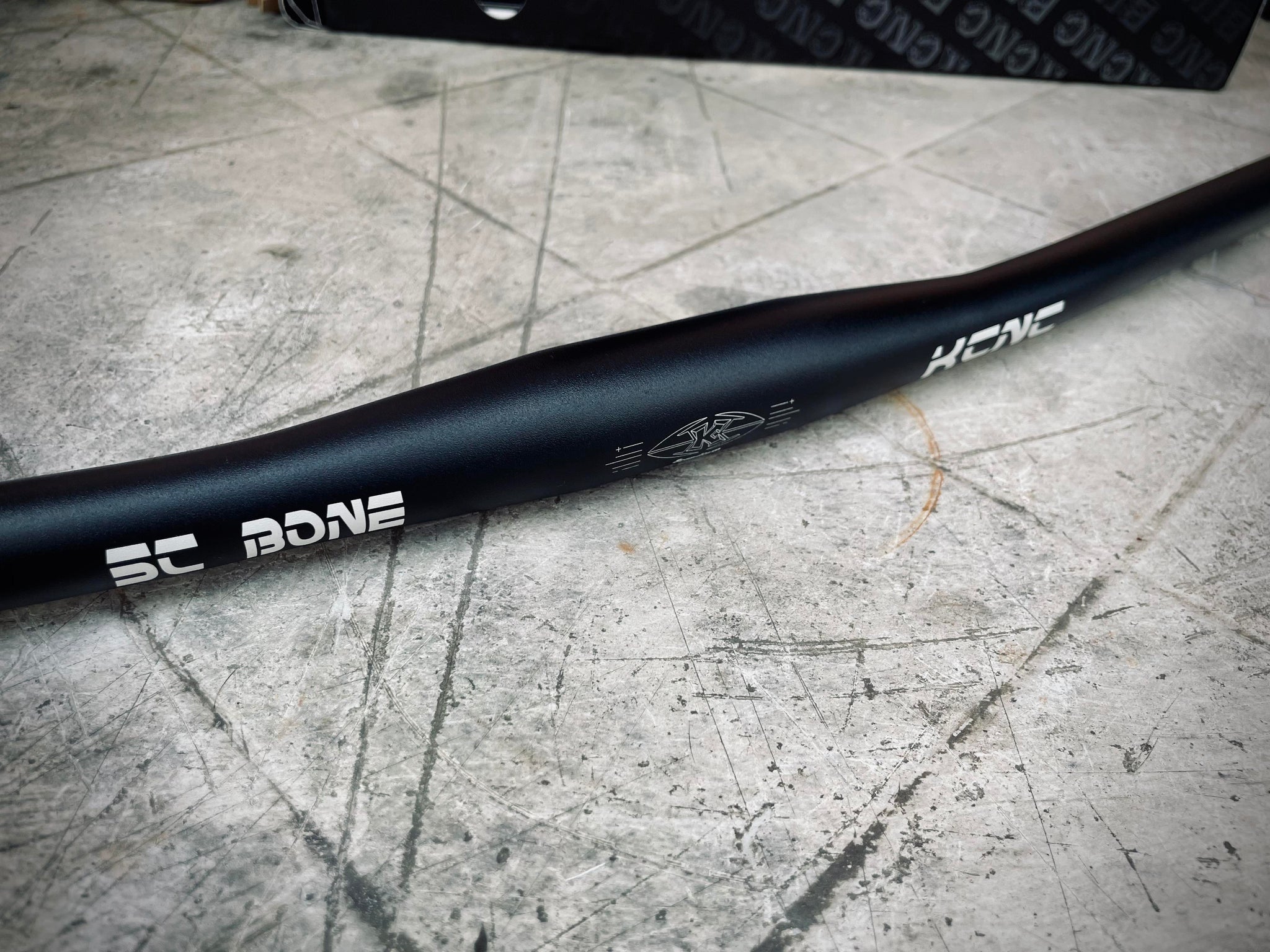 KCNC SC Bone Handlebar 710mm Als Bikes